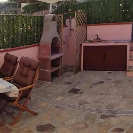 Ferienhaus Magellanohome Agrustos